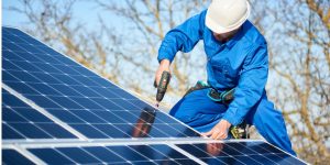 Installation Maintenance Panneaux Solaires Photovoltaïques à Treteau